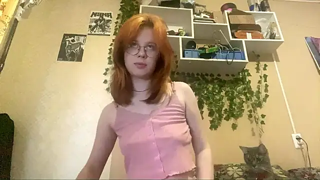 Snapshot of AnitaVanruiten chatting on 10/08/25, 03:04 AnitaVanruiten online show from 10/08/25, 03:04