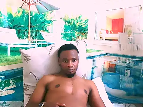 Snapshot of EbonyTiger69 chatting on 11/04/25, 05:45 EbonyTiger69 online show from 11/04/25, 05:45