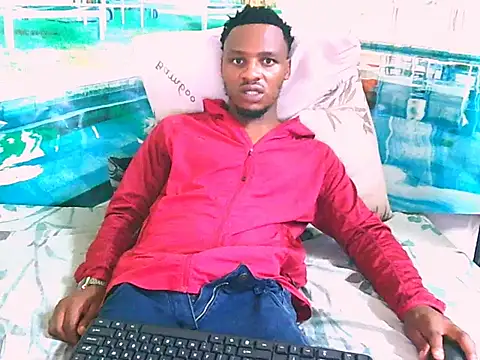 Snapshot of EbonyTiger69 chatting on 11/21/25, 05:55 EbonyTiger69 online show from 11/21/25, 05:55