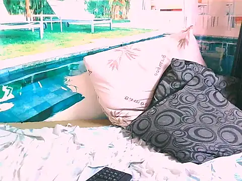 Snapshot of EbonyTiger69 chatting on 12/01/25, 05:12 EbonyTiger69 online show from 12/01/25, 05:12