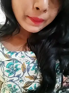 Saniya Doll online show from 06/18/26, 08:14