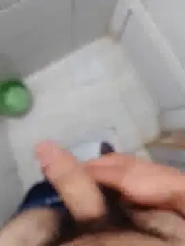 Snapshot of Iuhggikk chatting on 10/03/25, 02:03 Iuhggikk online show from 10/03/25, 02:03