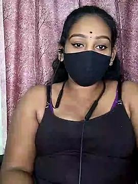 Snapshot of tamil_Monisha chatting on 02/10/26, 05:17 tamil Monisha online show from 02/10/26, 05:17