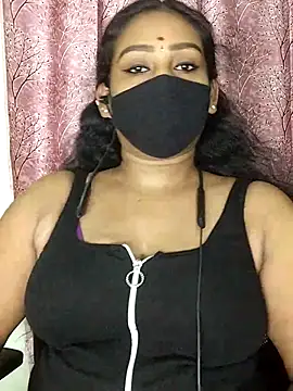 Snapshot of tamil_Monisha chatting on 03/06/26, 05:42 tamil Monisha online show from 03/06/26, 05:42
