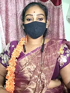 Snapshot of tamil_Monisha chatting on 03/17/26, 10:02 tamil Monisha online show from 03/17/26, 10:02