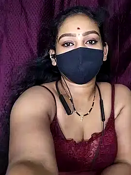 Snapshot of tamil_Monisha chatting on 04/04/26, 10:07 tamil Monisha online show from 04/04/26, 10:07
