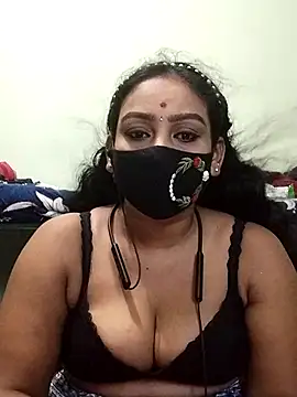 Snapshot of tamil_Monisha chatting on 04/30/26, 11:16 tamil Monisha online show from 04/30/26, 11:16