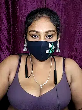 Snapshot of tamil_Monisha chatting on 07/13/26, 06:00 tamil Monisha online show from 07/13/26, 06:00