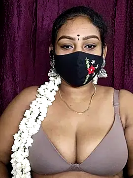 Snapshot of tamil_Monisha chatting on 07/22/26, 06:11 tamil Monisha online show from 07/22/26, 06:11