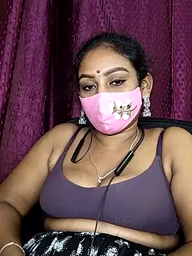 Snapshot of tamil_Monisha chatting on 07/28/26, 07:39 tamil Monisha online show from 07/28/26, 07:39