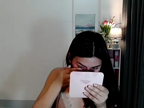 Snapshot of buttycamillex chatting on 02/10/26, 06:01 buttycamillex online show from 02/10/26, 06:01