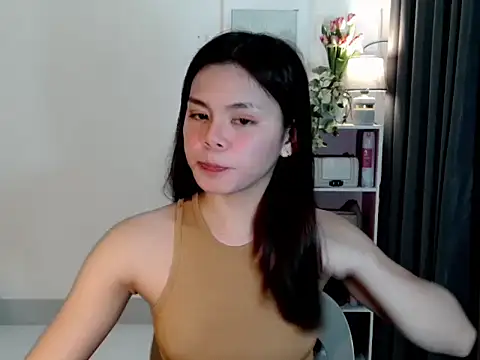 Snapshot of buttycamillex chatting on 02/15/26, 02:52 buttycamillex online show from 02/15/26, 02:52