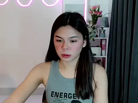 Snapshot of buttycamillex chatting on 02/19/26, 04:47 buttycamillex online show from 02/19/26, 04:47