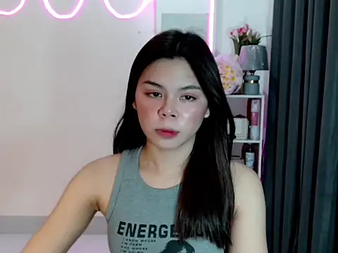 Snapshot of buttycamillex chatting on 02/23/26, 05:21 buttycamillex online show from 02/23/26, 05:21