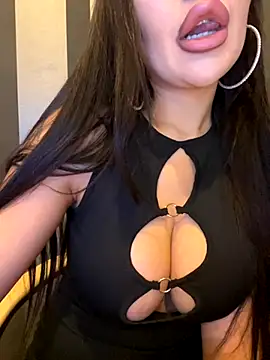 Snapshot of ANGELIKA7741 chatting on 11/09/25, 04:27 ANGELIKA7741 online show from 11/09/25, 04:27