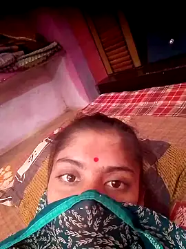 CWEETY-12 online show from 10/18/25, 07:42