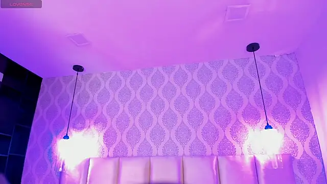 SharitHills online show from 10/26/25, 04:29