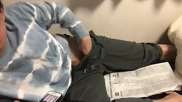 Snapshot of aooya chatting on 10/09/25, 02:15 aooya online show from 10/09/25, 02:15