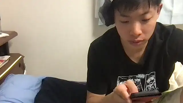 Snapshot of aooya chatting on 10/19/25, 01:56 aooya online show from 10/19/25, 01:56