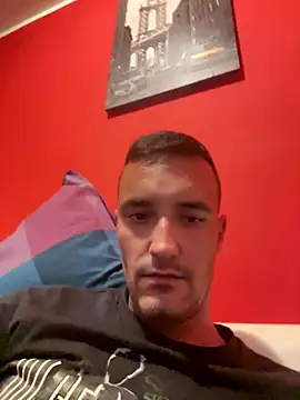 Snapshot of Zelkiaz chatting on 11/04/25, 11:48 Zelkiaz online show from 11/04/25, 11:48