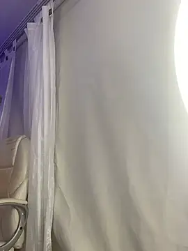 Rose monroee online show from 06/24/26, 07:13