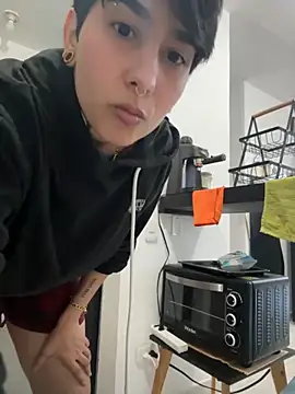 DaisyEmily online show from 11/20/25, 10:09