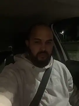 Snapshot of mayday2025m chatting on 10/08/25, 01:25 mayday2025m online show from 10/08/25, 01:25