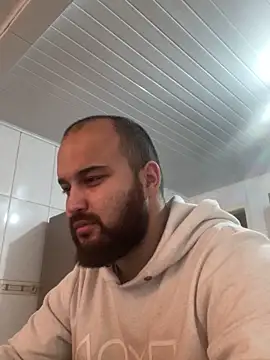 Snapshot of mayday2025m chatting on 10/10/25, 02:38 mayday2025m online show from 10/10/25, 02:38