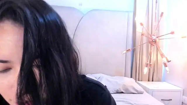 GeorginaFit online show from 11/19/25, 12:05