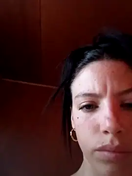 Snapshot of Gonzalezjuli chatting on 11/09/25, 09:13 Gonzalezjuli online show from 11/09/25, 09:13