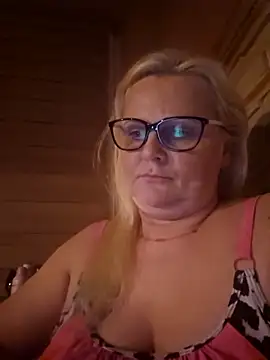 Snapshot of NieMaJazdyBezGwiazdy7883 chatting on 10/10/25, 05:34 NieMaJazdyBezGwiazdy7883 online show from 10/10/25, 05:34