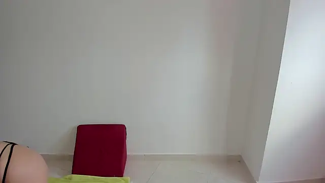 talianasweet03 online show from 11/13/25, 06:51