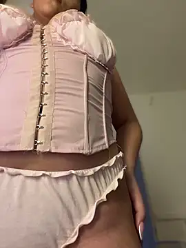 Nhefertary online show from 06/18/26, 10:58