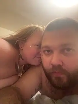 Snapshot of sunshinemielos chatting on 10/05/25, 10:40 sunshinemielos online show from 10/05/25, 10:40