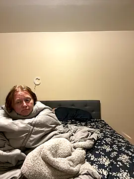 Snapshot of sunshinemielos chatting on 10/07/25, 03:47 sunshinemielos online show from 10/07/25, 03:47