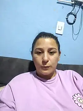 Snapshot of sweet_monsalve37 chatting on 01/11/26, 11:43 sweet monsalve37 online show from 01/11/26, 11:43