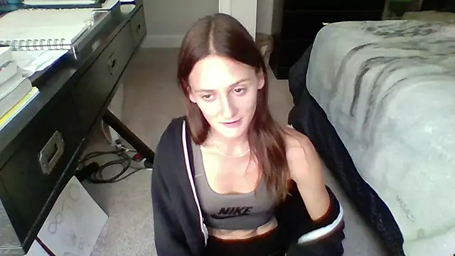 yatsuart online show from 10/11/25, 06:39