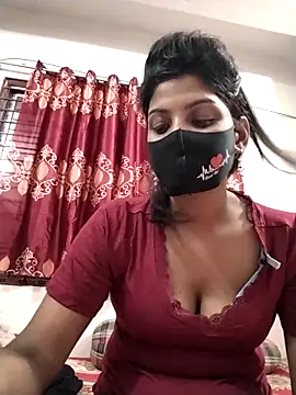 Queen-Any online show from 10/09/25, 12:14