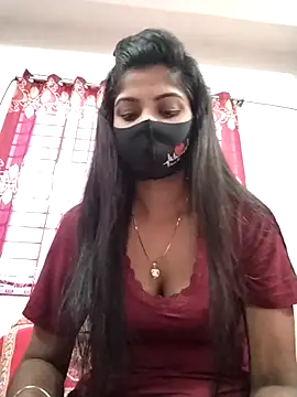 Queen-Any online show from 11/16/25, 02:50