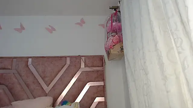 Rose Baker- online show from 10/18/25, 04:59