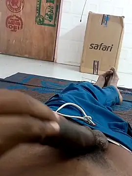 Snapshot of shohrab_hot chatting on 11/18/25, 04:33 shohrab hot online show from 11/18/25, 04:33