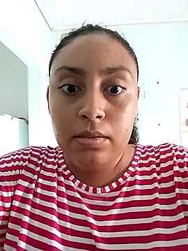 Snapshot of ZS_Oficial chatting on 10/26/25, 05:52 ZS Oficial online show from 10/26/25, 05:52