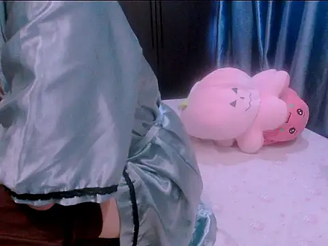 Snapshot of ravy_kim chatting on 11/20/25, 04:45 ravy kim online show from 11/20/25, 04:45