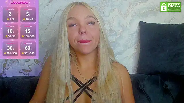 Snapshot of Daisy_Abby03 chatting on 11/20/25, 06:35 Daisy Abby03 online show from 11/20/25, 06:35