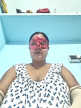 misti02 online show from 10/10/25, 05:01