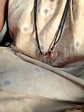 Snapshot of lasyalovely123456 chatting on 10/23/25, 10:14 lasyalovely123456 online show from 10/23/25, 10:14