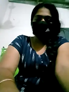 Snapshot of lasyalovely123456 chatting on 11/01/25, 04:53 lasyalovely123456 online show from 11/01/25, 04:53