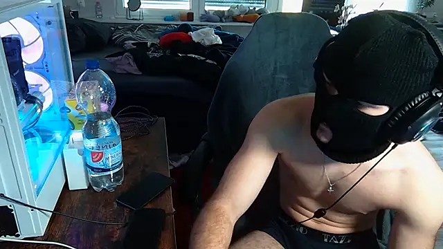 WolkenJunge2006 online show from 10/24/25, 12:12