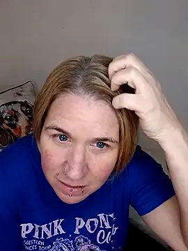 LaceyWestxx online show from 11/25/25, 10:15