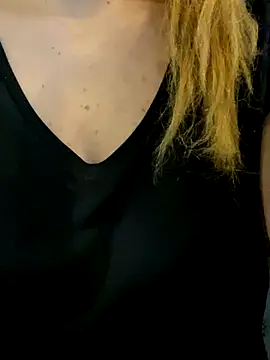 Snapshot of melisss2 chatting on 11/21/25, 07:29 melisss2 online show from 11/21/25, 07:29